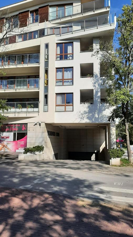 Apartament Luxon 4 Lägenhet Kielce Exteriör bild